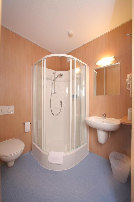 Tour-Motel Wilfersdorf  Kamer foto